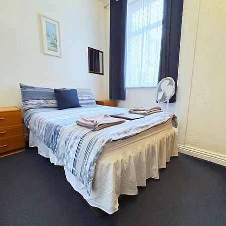 The Ferndale Hotel Blackpool Extérieur photo