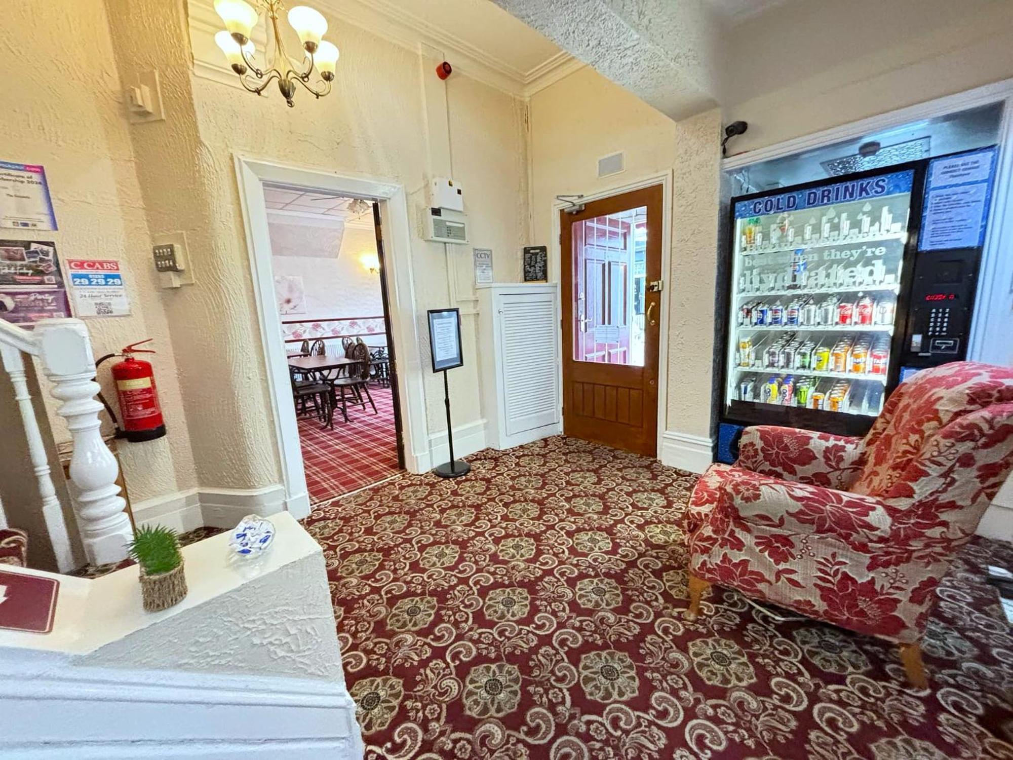 The Ferndale Hotel Blackpool Extérieur photo