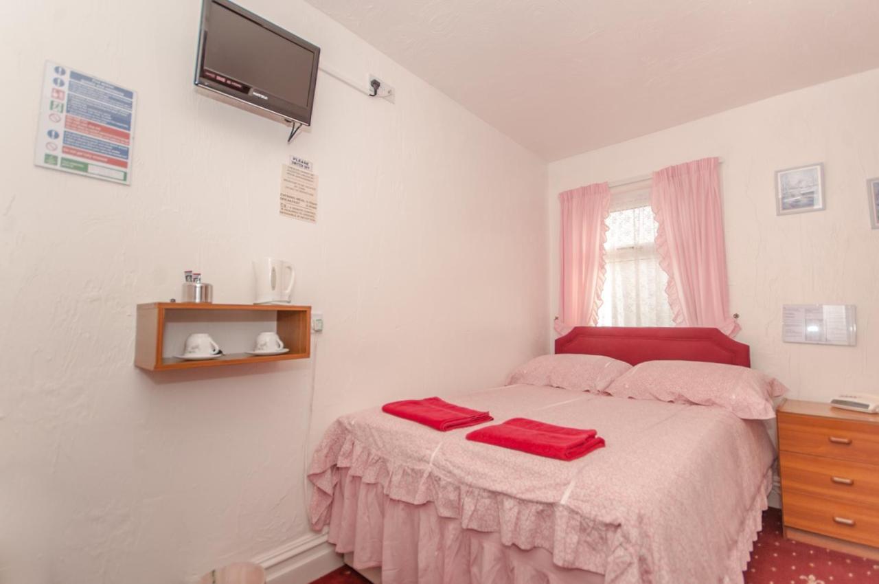 The Ferndale Hotel Blackpool Extérieur photo